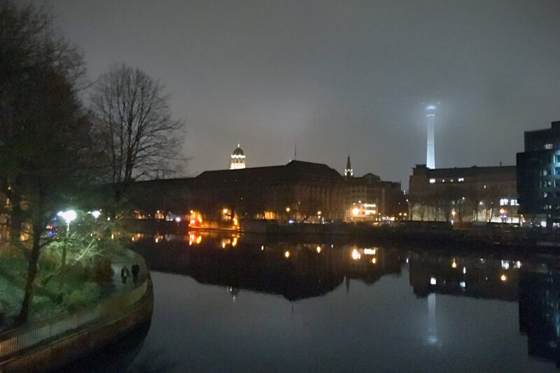 Berlin Winter Nacht Nebel an der Jannowitzbrücke