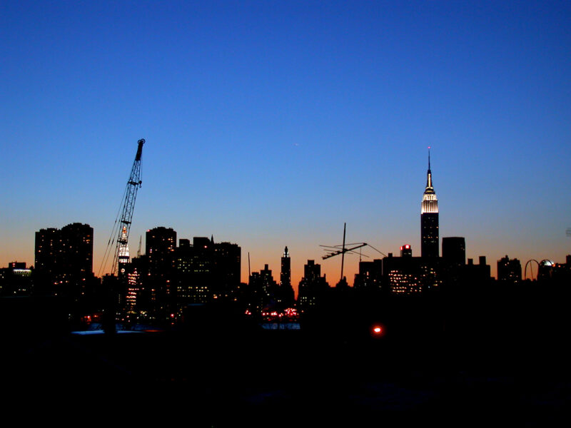 Blick von Brooklyn aus: Manhattan Skyline Sonnenuntergang