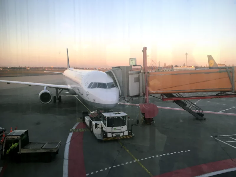 Lufthansa Boarding in Tegel TXL Berlin